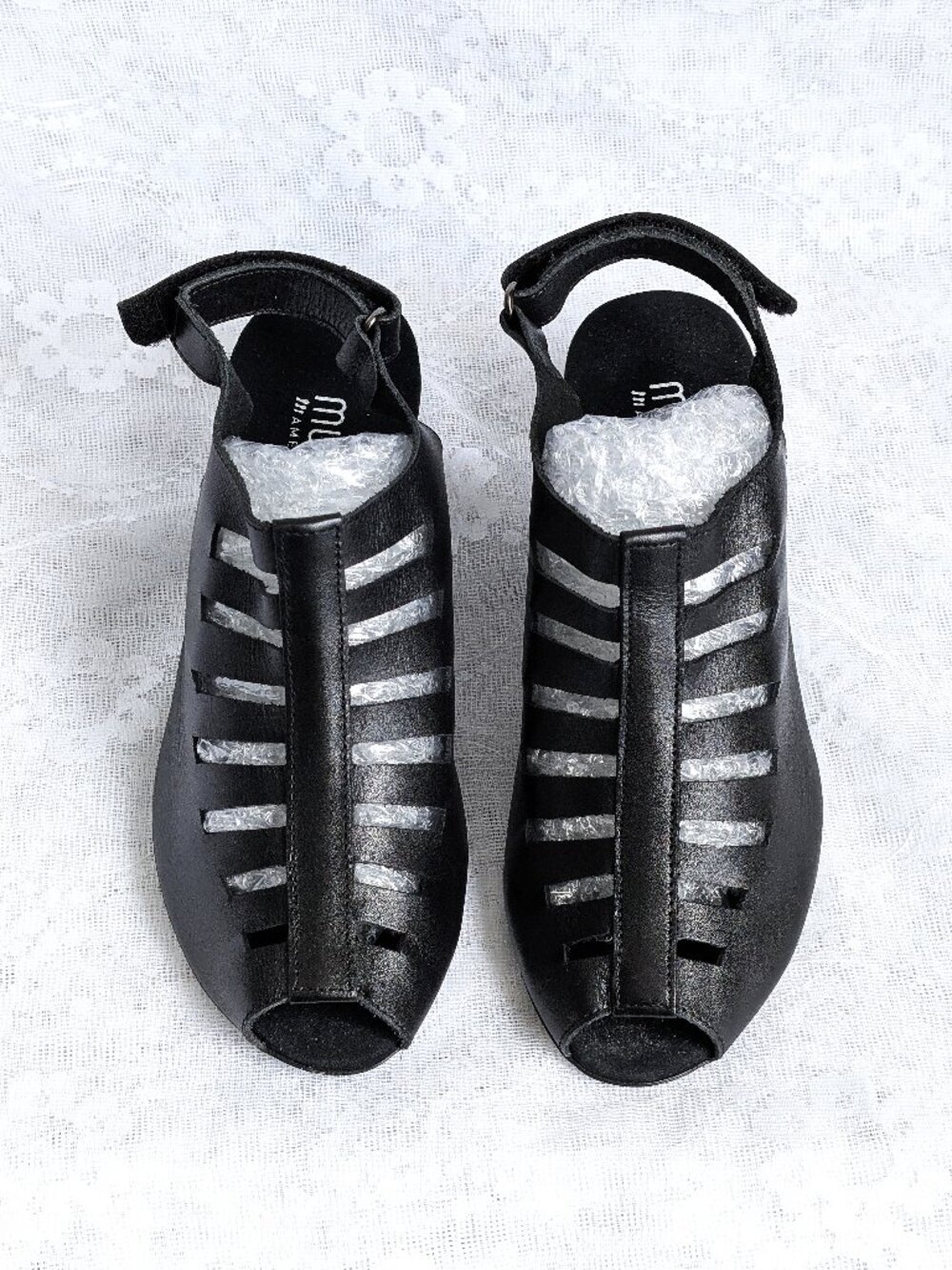 NEW Munro American Black Abby Peep Toe Slingback Leather Sandals Size 8 WW
